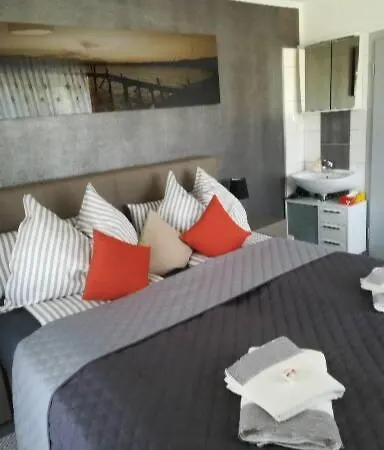 Westend B. 95 Apartment